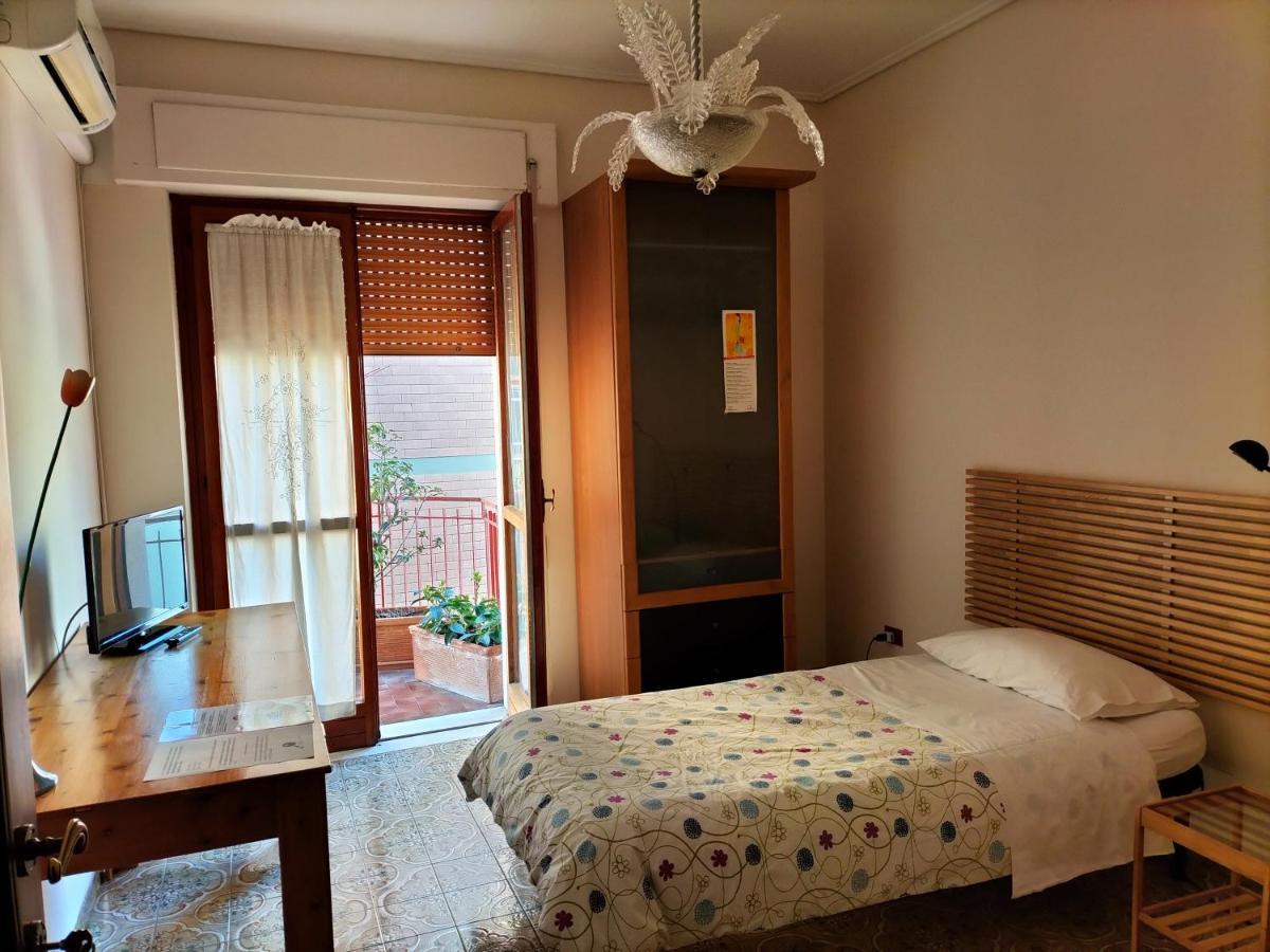 B&B Vanvitelli Caserta Exterior foto